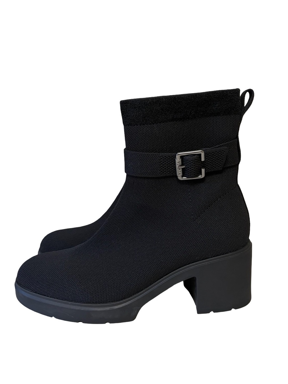 Vivaia Gisella Square-Toe Water-Repellent Heeled Boots Black - Size EU 40 / US 9